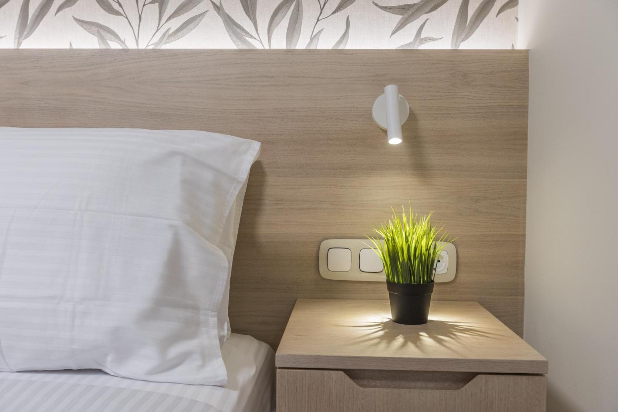 The Mediterranean Suites Pire Dış mekan fotoğraf