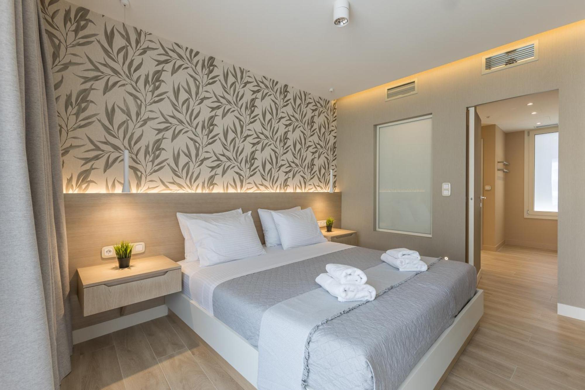 The Mediterranean Suites Pire Dış mekan fotoğraf